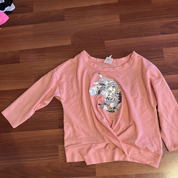 Shirt - Picture 2 of 4